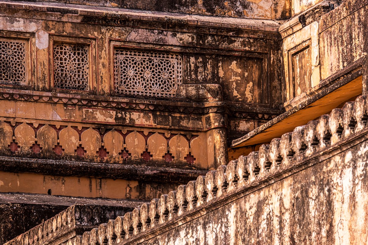 slitoff's tweet photo. Check out this photo if have for sale of the Amber Fort in Jaipur, India.  https://t.co/5w4JrkH0NW

#india #jaipur #amberfort #amerfort #architecture #architecturephotography #travel #travelphotography #forts #weathered #indiahistory https://t.co/8fOLPp3VTf