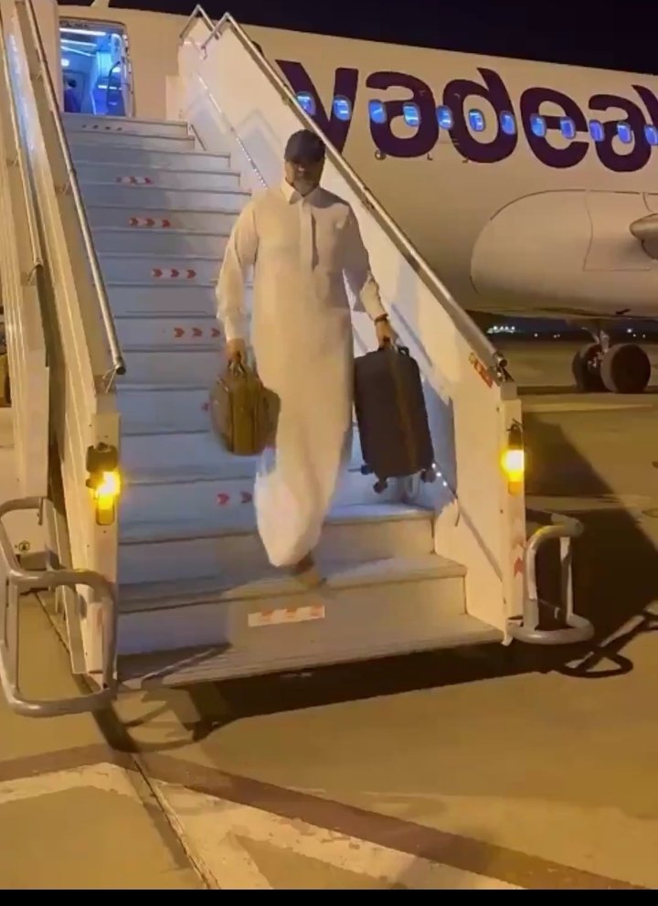 himooooo1400's tweet photo. @Adnan_Jas @bukairy 😂🤣😂🤣😂🤣😂👍 https://t.co/9j1gXB6rMQ