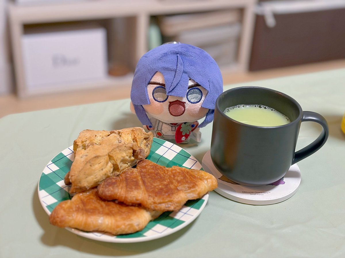 財津原 tweet media