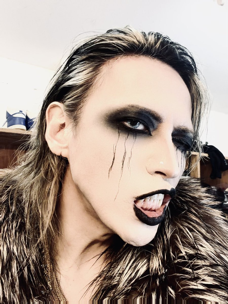 Ryoga_britannia's tweet image. RAZOR vs NOCTURNAL BLOODLUST

取り急ぎ、皆様を心から愛してる事をお伝えしておく。

灼熱最高ラリパッパ。

KNOT INVISIBLE
1 ROAD
2 GRAVITY EMOTION
3 BAD EVIDENCE
4 DISRESPECT
5 木枯らしの詩
6 Disclosure
7 HUMAN ANALOGY
8 黒猫DOOM
9 DAMIAN FLY
10 埋葬
11 PRIMARY