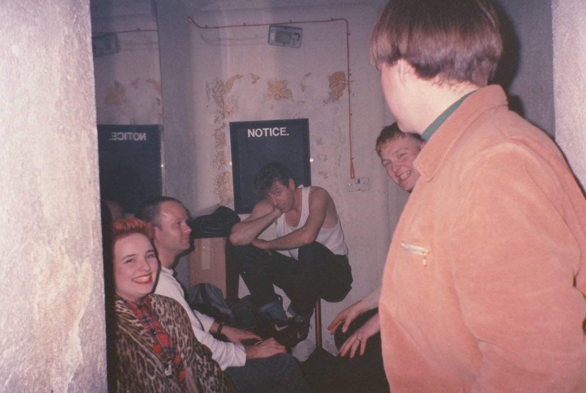 gavethecrowd's tweet photo. Strawberry Story and Dalek Beach Party. In the  dressing room before playing at the first Club Waaaah gig. Oct '91 at the Rock Garden, Covent Garden, London. One of the many gigs I organised during my Waaaah/Bring on Bull years (from 1991-1996?!). 
#indiepop #livemusic #nostalgia https://t.co/1yNvV4H0E9