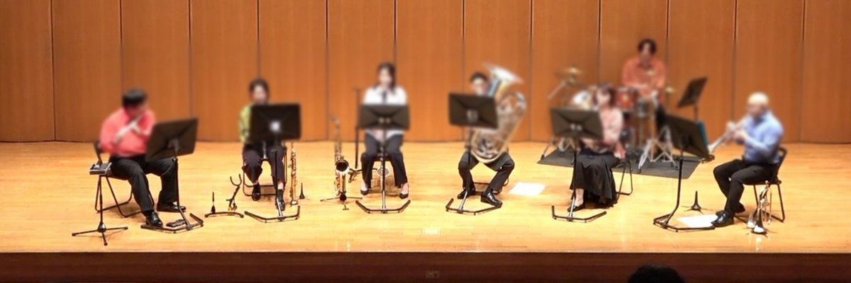 nonameensemble's tweet photo. プロフィール画像を演奏会の写真へ変えました！
新たな活動に向けて一緒に演奏するメンバー募集中です♪
木管・金管・打楽器いろいろ募集中ですのでお気軽にお問い合わせください！
#フレックスアンサンブル #吹奏楽 #メンバー募集中
#木管楽器 #金管楽器 #打楽器 https://t.co/bQxf5SNtKG