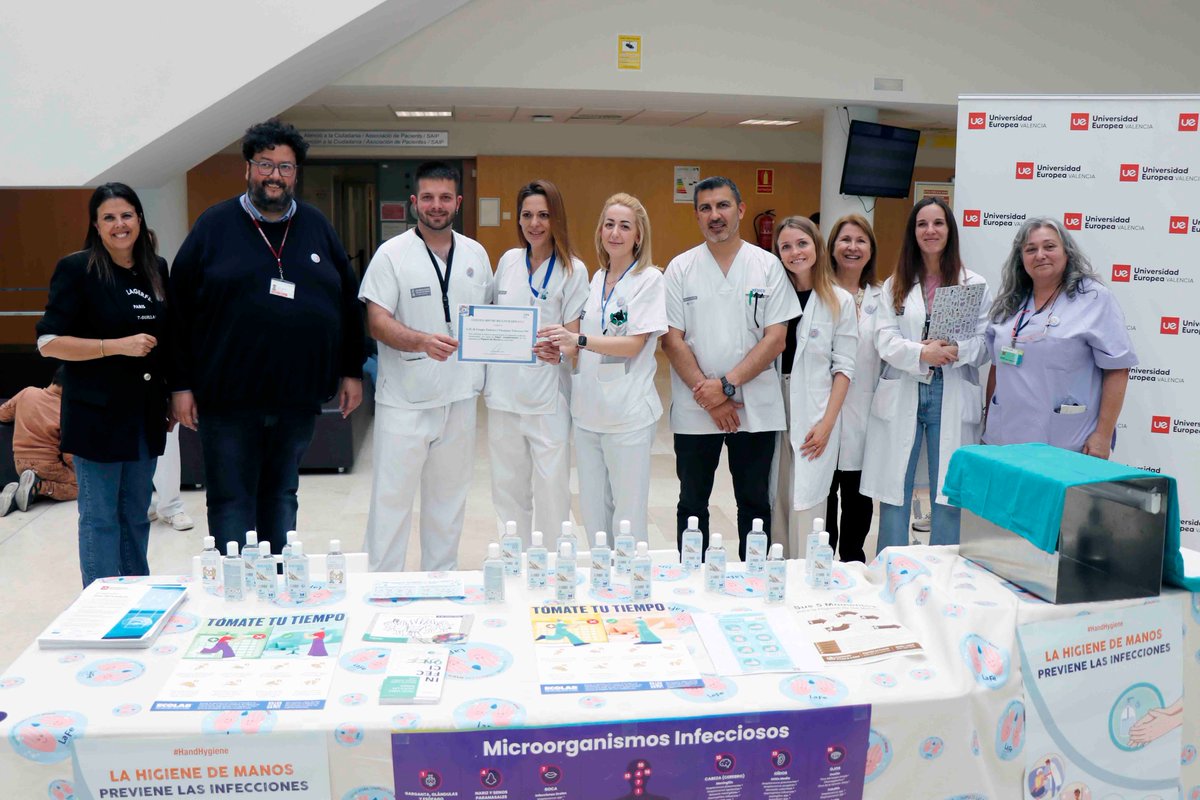 HospitalLaFe's tweet photo. 🏥🖐️El @HospitalLaFe ha participado activamente en la Jornada Mundial de Higiene de Manos
El s. de Medicina Preventiva ha entregado diplomas para las unidades de hospitalización de Cirugía Torácica y Trasplante Pulmonar y de Nefrología y Urología
🔗https://t.co/Gubh18xCMk https://t.co/M7MoFwr2Da