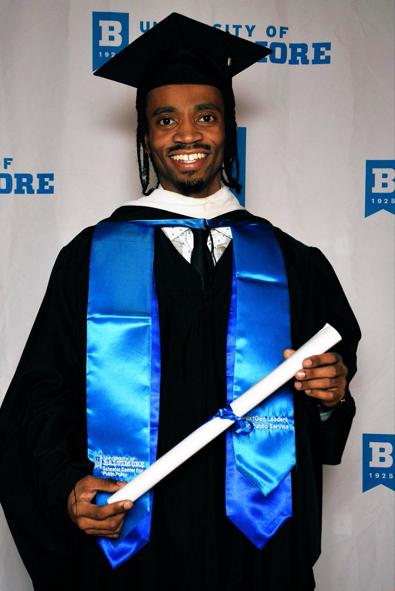 BymyselfCal's tweet image. Masters Degree ☑️ Dr. Cal 🔜💤

#GradSchool #MBA #GodDid