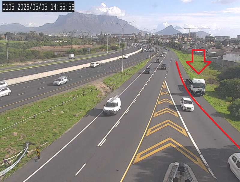 CapeTownFreeway's tweet image. Stationary vehicle: N1 Outbound Collector/Distributor (Wingfield I/C). Left lane obstructed, no delays...#BeTheChange