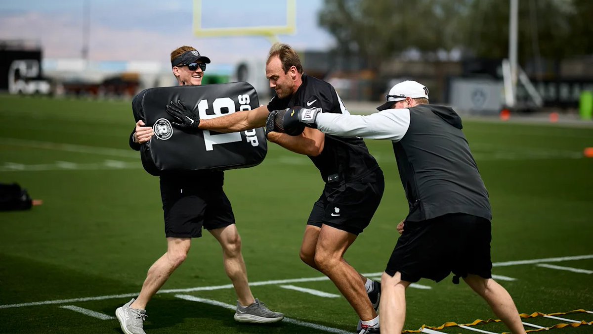 AFL Godfather 👓🏴☠️🔥 tweet media