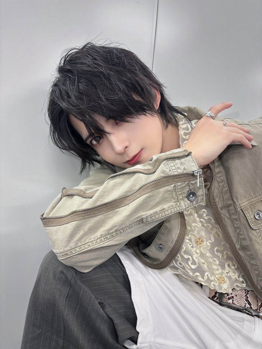 nkpn_yuki's tweet photo. "カレンダー発売記念イベント" in名古屋
ご来場ありがとうございました！

2日間に渡ってのお渡し会が無事終了！
久々にみんなとお話ができて素敵な時間でした🗓✨
どのファッションが1番好きだったかな？？

来年もできますようにーー！😌 https://t.co/ZgfEVtaIG7