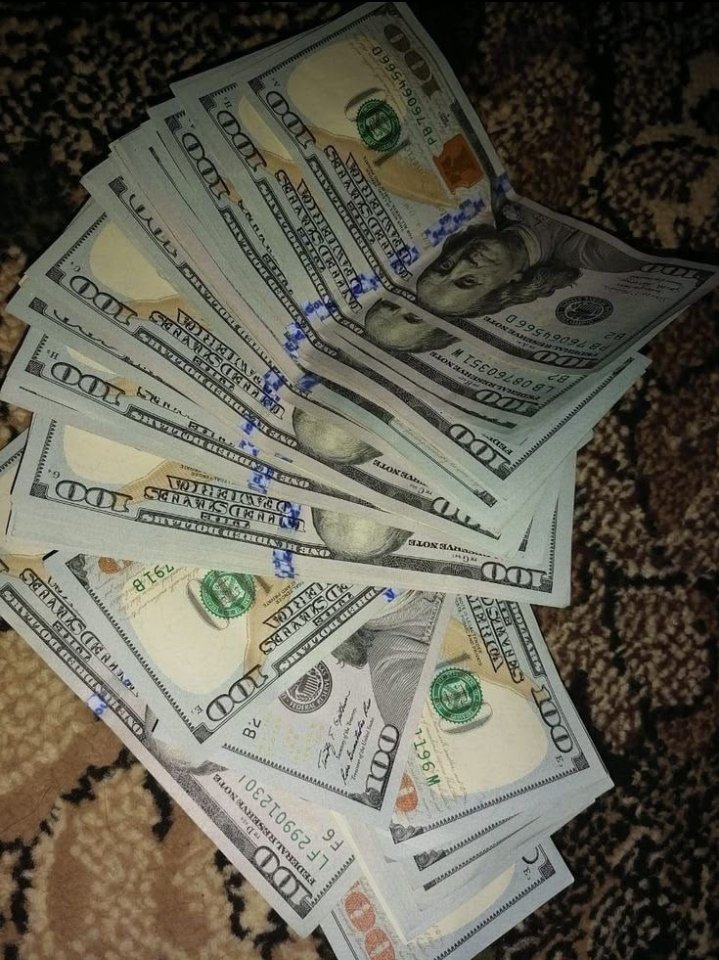 chiller_talker's tweet photo. Do you believe money is the root of evíls? https://t.co/ik7cr4PPCs
