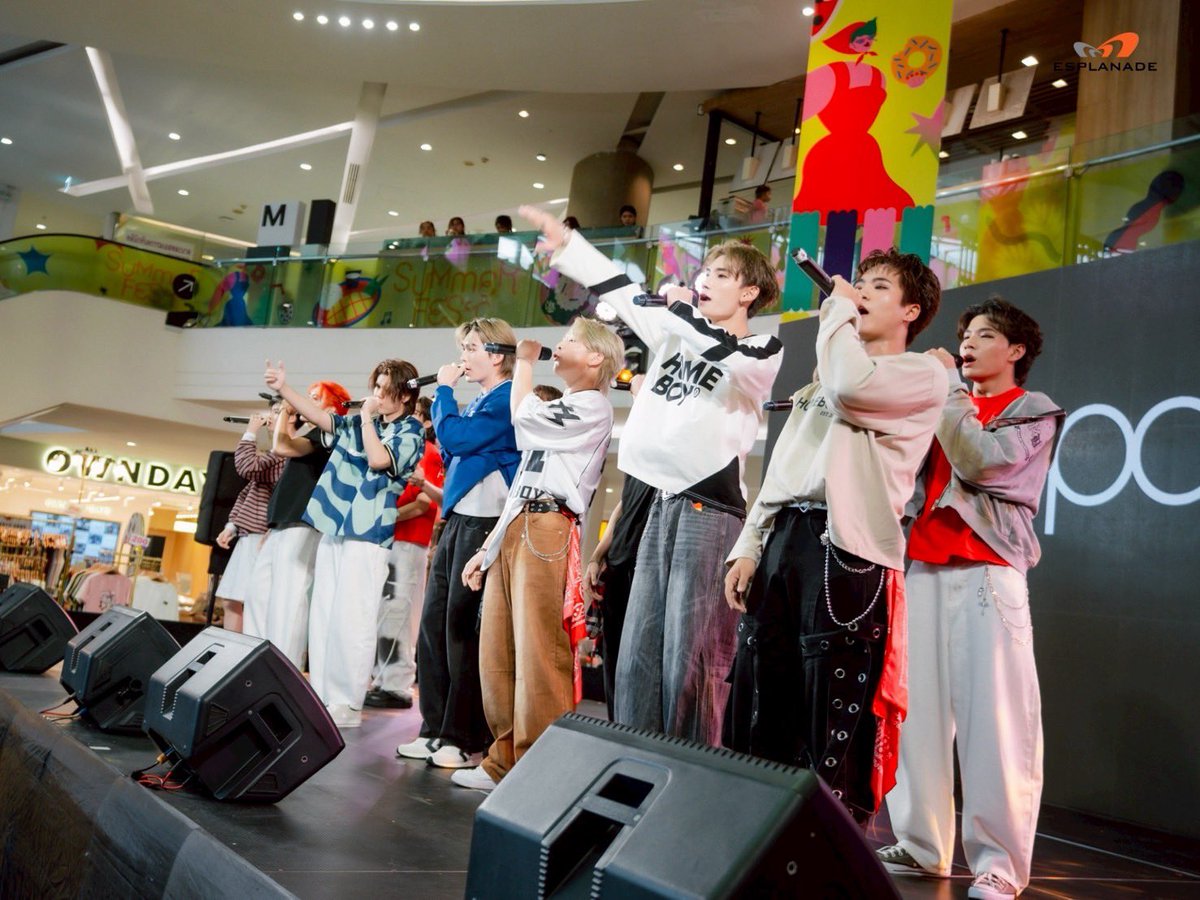 espratchada's tweet photo. ขอขอบคุณ #Compass ที่มาสร้างสีสัน ที่งาน Esplanade Teen Summer Fest 2026
#CompassxTeenFest2026
#EsplanadeTeenSummerFest2026
#Entertainmentdestination
#SummerFestAtCentral
#EsplanadeRatchada
#CentralPattana
#เซ็นทรัลพัฒนา https://t.co/awVCK2cD2l
