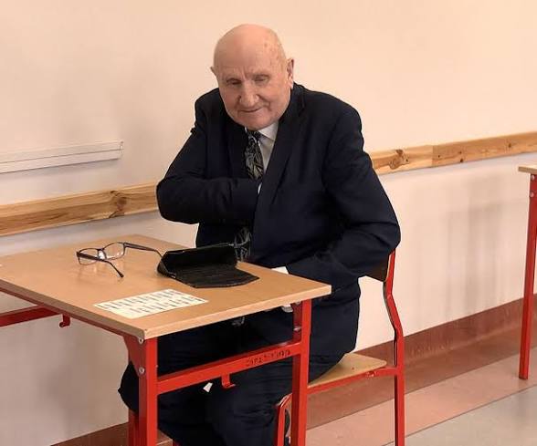 bopens1's tweet photo. Co jutro "Pergi" odpierdoli na angielskim? #matura2026 https://t.co/74mTJ2B9IB
