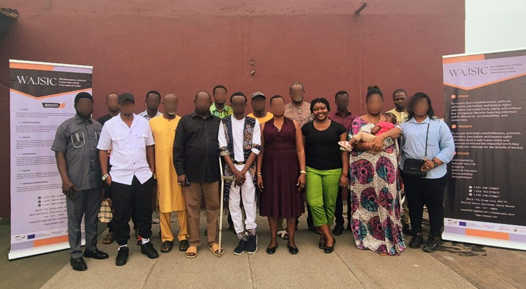 wajsicprotect's tweet photo. They fled for their lives. Now they're learning to live again. 🧠🕊️ 
@WAJSICProtect &amp; @NLinGhana hosted a 3‑day mental health workshop for whistleblowers, activists &amp; journalists in hiding—covering trauma, PTSD, forgiveness &amp; resilience.
👉 https://t.co/1kTQYtxJhm https://t.co/wpcChlkm7n