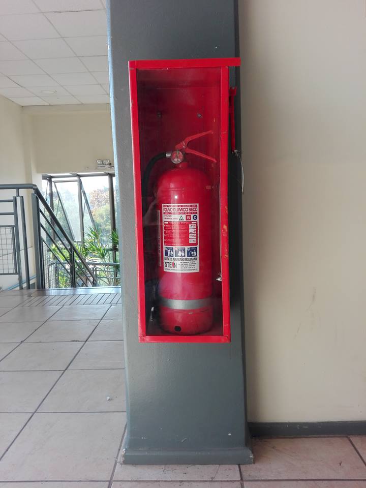 ExtintoresStein's tweet photo. Venta ymantención extintor #SanFernando #Rengo #chimbarongo #puentenegro #placilla #SantaCruz #teno #nancagua #sanvicentedetaguatagua #requinoa #peralillo https://t.co/GQV15YBCbi