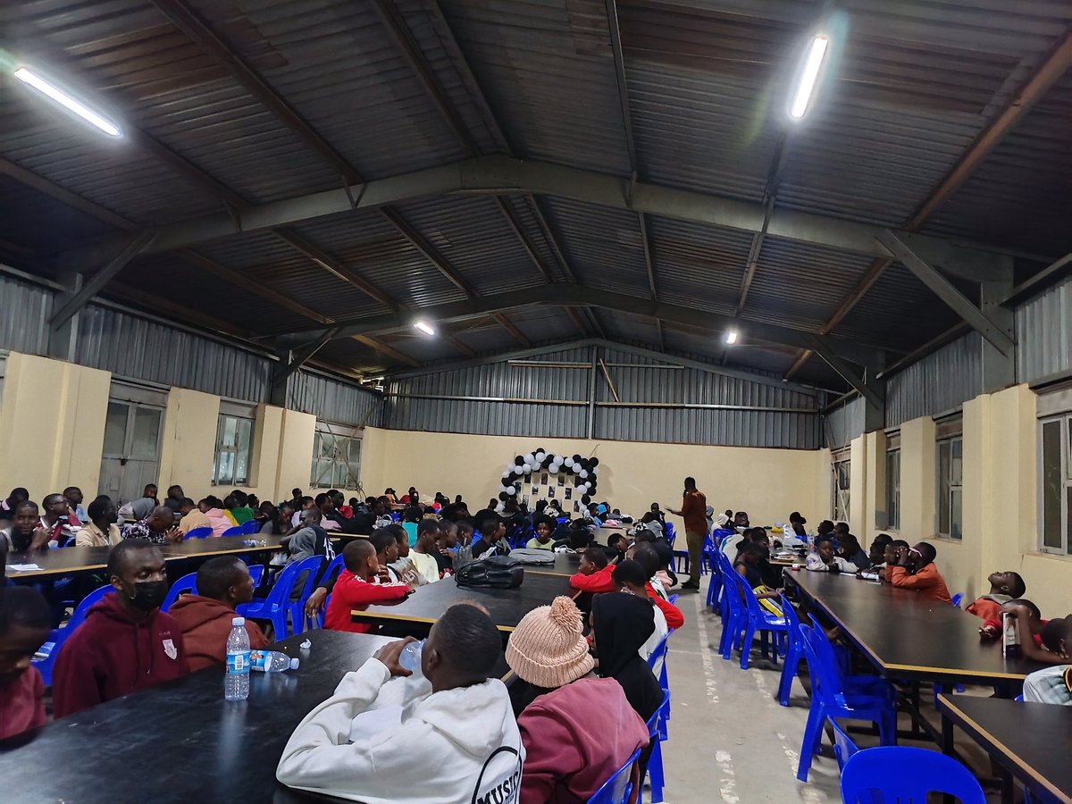 bill_bekunda's tweet photo. Spaces like national debate championships do more than sharpen mindsthey build confidence, resilience, and a sense of belonging.
Engaging students from different schools at St. Peter’s Nalya SS #SPENA.
Mental Health Awareness month of May #wellnessbuzz ##bekundastory https://t.co/1MNQzV7T7J