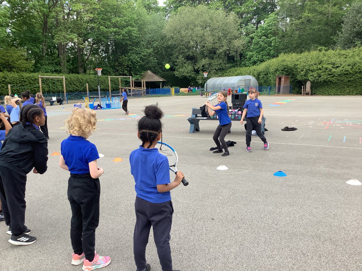 AbbeyPrimary's tweet image. #Y2 are perfecting their serving skills and developing their return of a ball using the racket. #PE