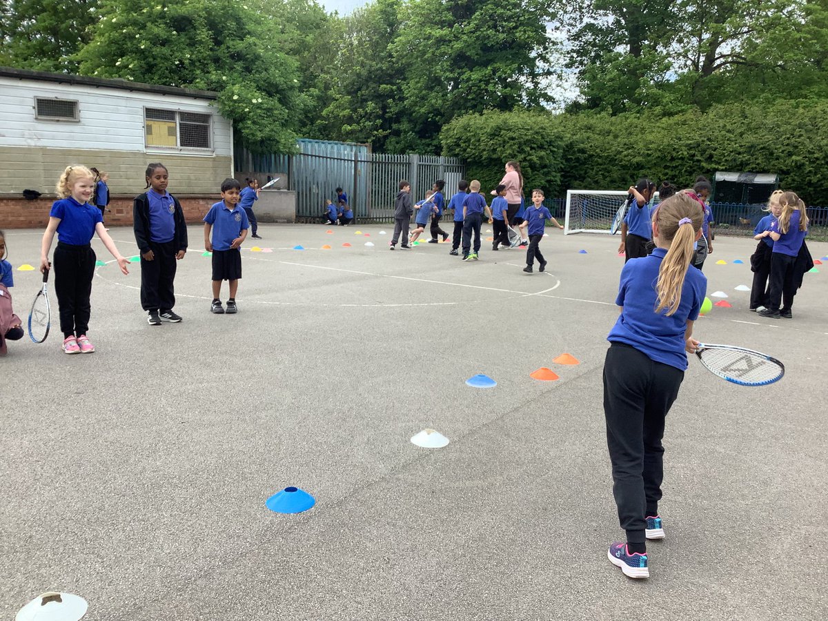 AbbeyPrimary's tweet image. #Y2 are perfecting their serving skills and developing their return of a ball using the racket. #PE