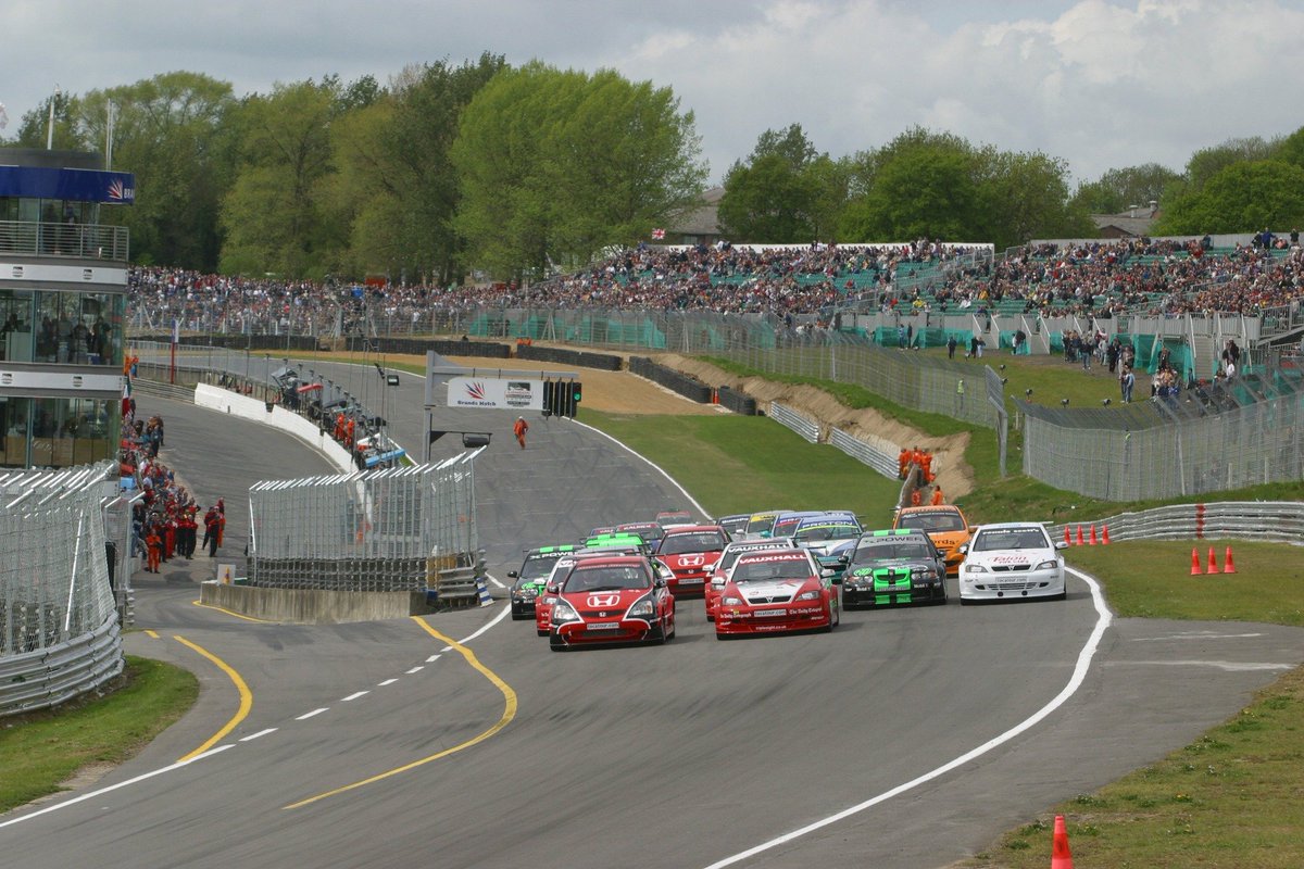 Brands Hatch tweet media