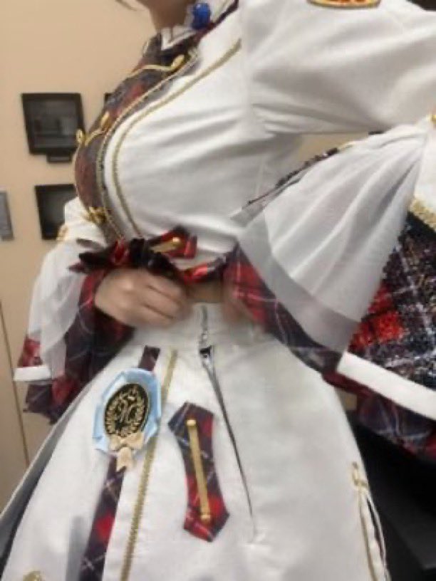 Kokko is performing tomorrow and from what I saw today, the group is wearing button shirt as on stage costume, just beware of what’s coming….