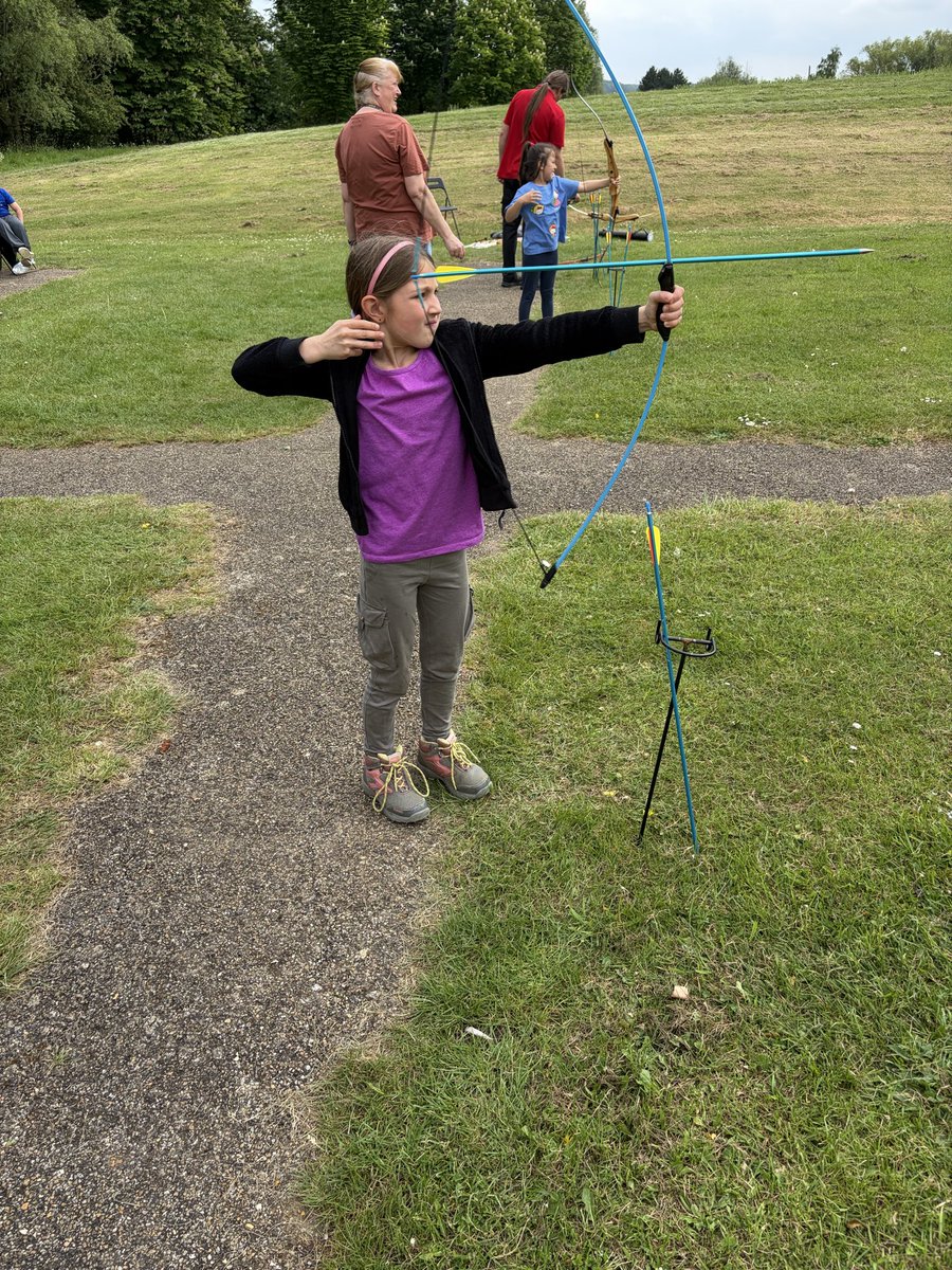 LMS_PESSPA's tweet photo. Robin Hood in action! 🏹🎯
@LongMeadowSch @Janette91984539 https://t.co/D9LZ7ZxaO8