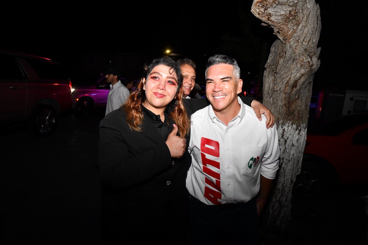 PRI_Nacional's tweet photo. En los primeros minutos de este día, nuestro presidente @alitomorenoc estuvo en #Saltillo, #Coahuila, junto a la gran militancia priista, para el arranque de campaña de nuestras candidatas y candidatos a diputaciones locales. https://t.co/SOMVySzcRw