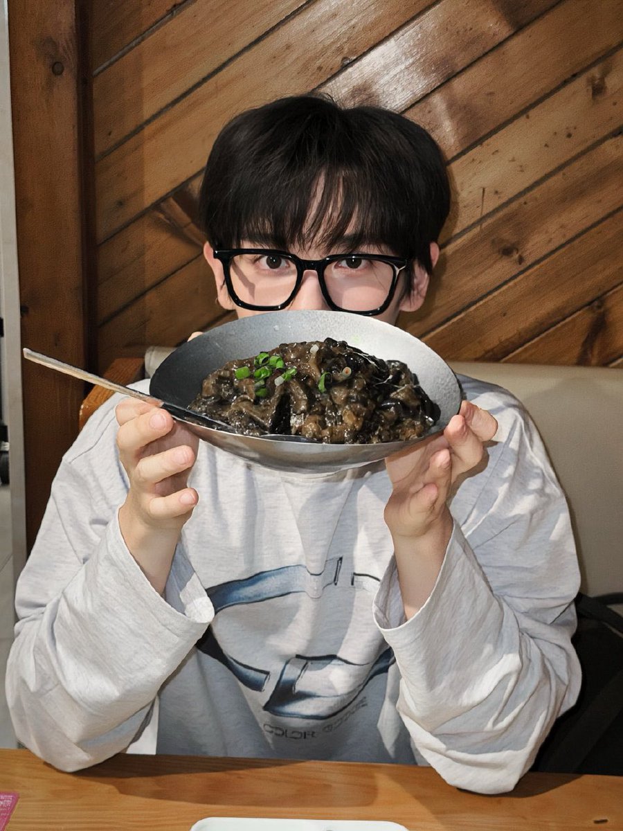 Minnieclover🍀🌸 xiaogao tweet media