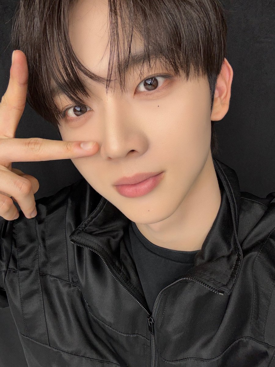 제나 tweet media
