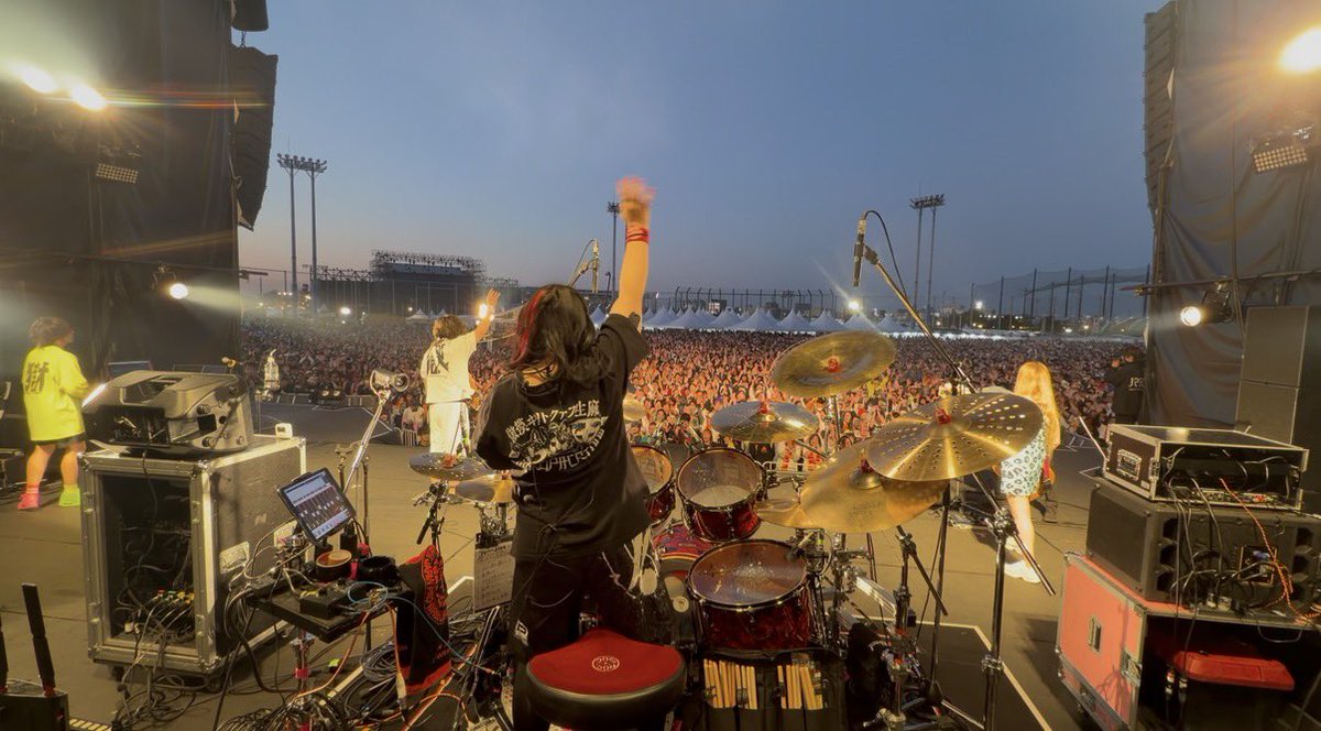 アスカ＠打首drum tweet media