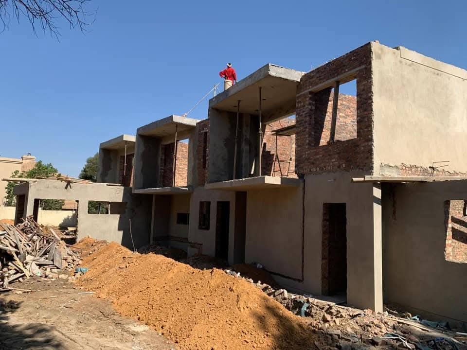 thopola_mosiya's tweet photo. When skills and professionalism meet, even the passersby would want to know who did it, and it's T&M Construction call/WhatsApp 063 326 3022 Email thopolamosiyaconstruction@gmail.com
#FuelPriceAlert #MadlangaCommission https://t.co/OjOmMP95VP
