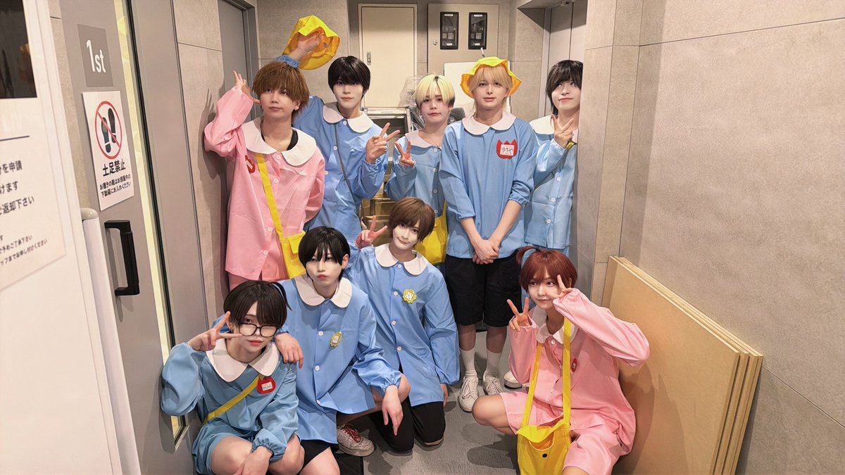 Carat×Crow tweet media