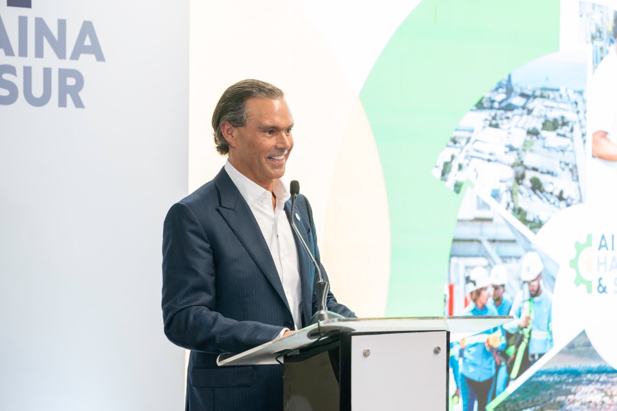 AIEHaina's tweet photo. Un nuevo capítulo para la Asociación de Industrias y Empresas de Haina y Región sur comienza.

Juramentamos nuestra Junta Directiva 2026–2028, encabezada por @juantomasdiazi como presidente, con la visión de seguir fortaleciendo uno de los principales motores productivos del país https://t.co/mFy2zKtLvN