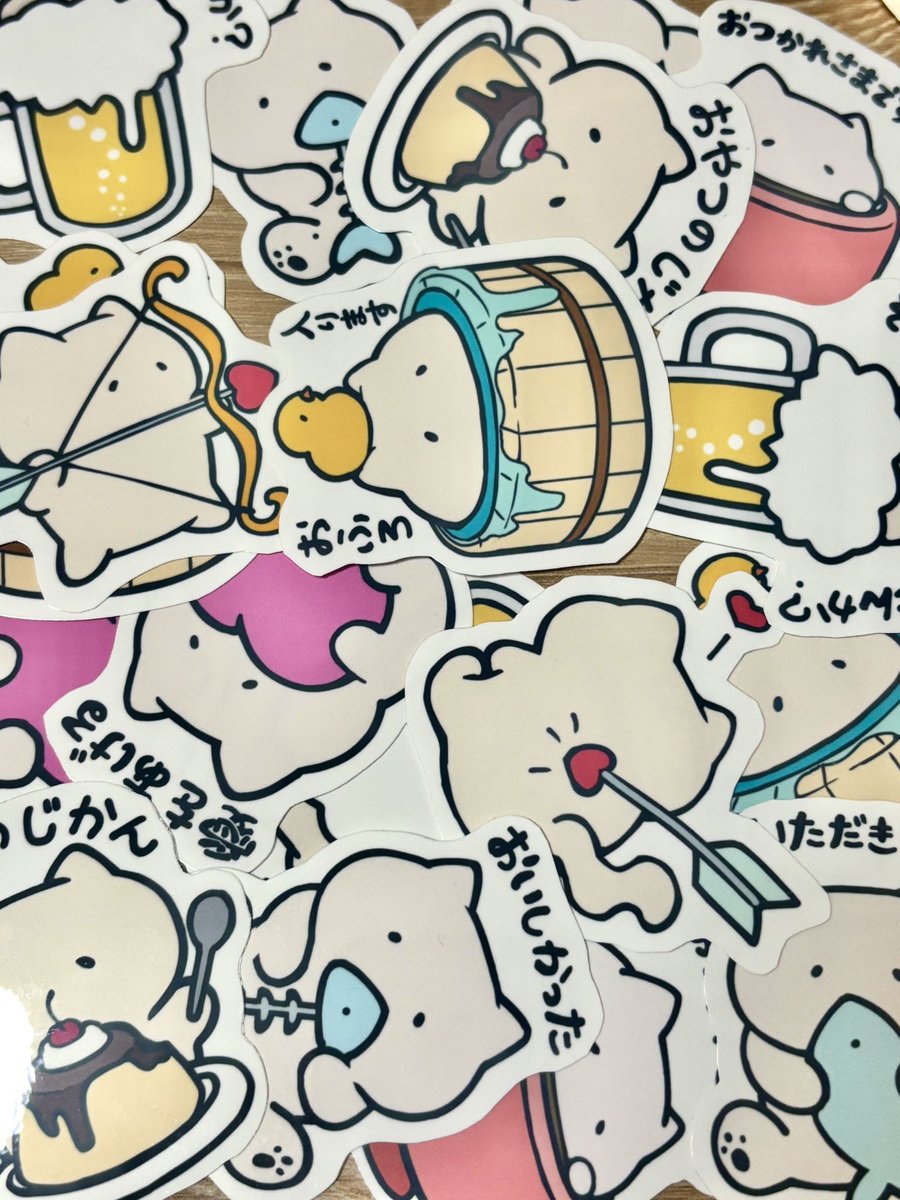 【イベント限定】

先日LINEスタンプをつくりました！！

その場で購入していただくと、またはすでに購入した方もスタンプ使ってるよ！の証拠をみせていただくとランダムでステッカーを1枚プレゼントしています🎁

「レモンジャム子」で検索したら出てきます🔍

#クリマ54
#クリエイターズマーケット