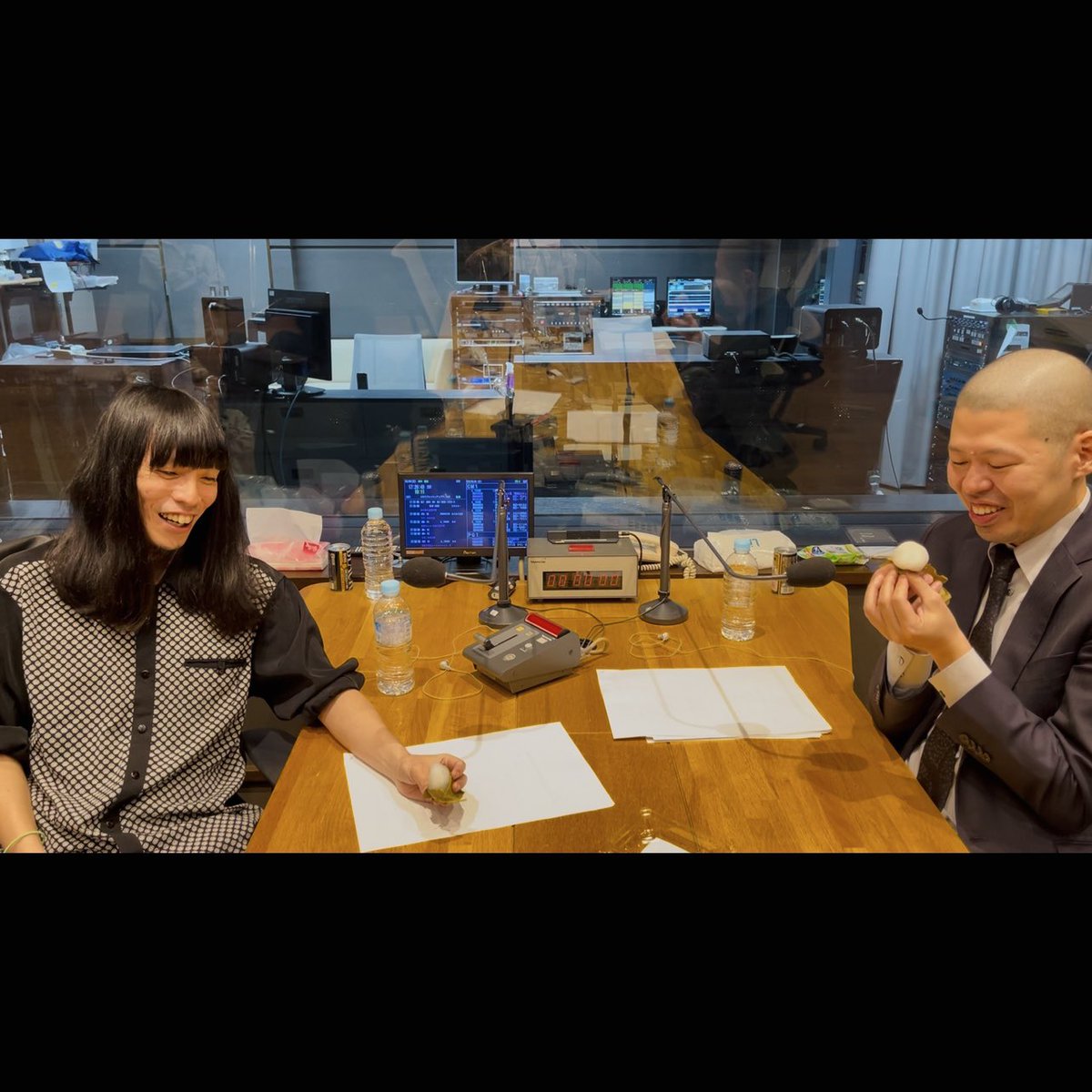 金属バットの社会の窓【公式】 tweet media