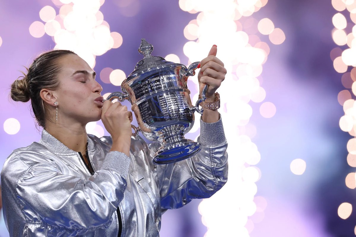 marly0487's tweet photo. happy birthday @SabalenkaA https://t.co/CEe5e5I6il
