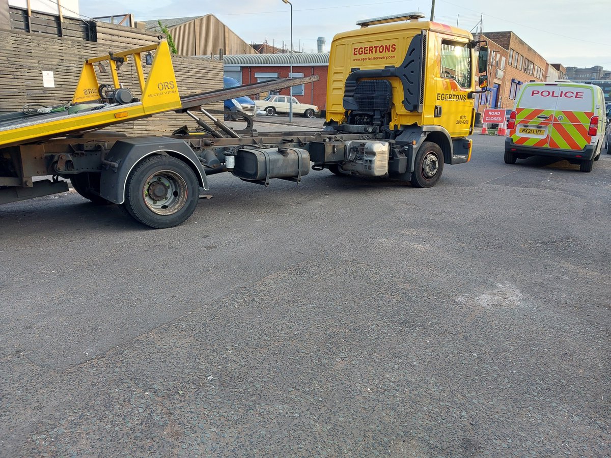 NechellsWMP's tweet photo. #nechells officers remained busy over the weekend which consisted of seizing vehicles, supporting youth work in partnership with @AVFCFoundation 

#partnershipwork #communitywork https://t.co/y0cmHnRHAi