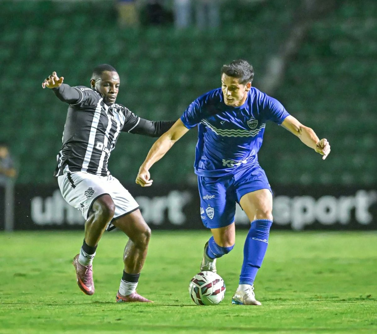 Figueirense perde para o Barra e se aproxima da zona de rebaixamento na Série C. Saiba Mais:👇
tudoaquisc.com.br/esporte/figuei…