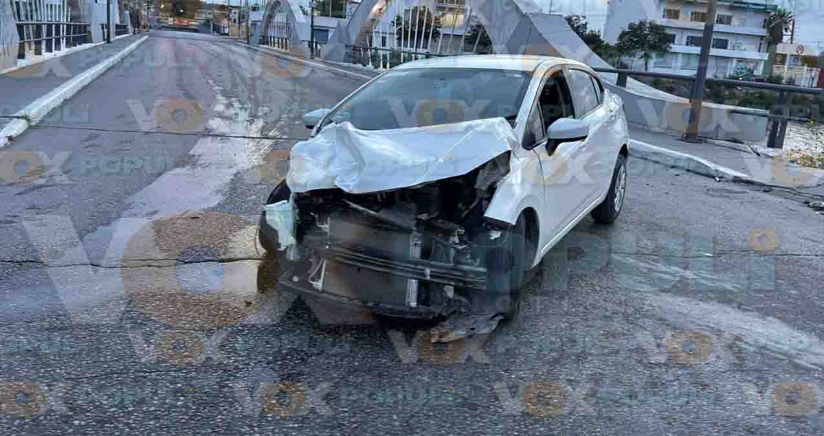 VoxPopuliNoti's tweet image. Accidente deja dos conductoras lesionadas tras ignorar semáforo rojo en Reynosa, Tamaulipas

El incidente ocurrió en el cruce de las calles Tiburcio Garza Zamora y bulevar Morelos, a la altura del canal Anzalduas
voxpopulinoticias.com.mx/2026/05/accide…
#Victoria #Reynosa #Matamoros #NuevoLaredo