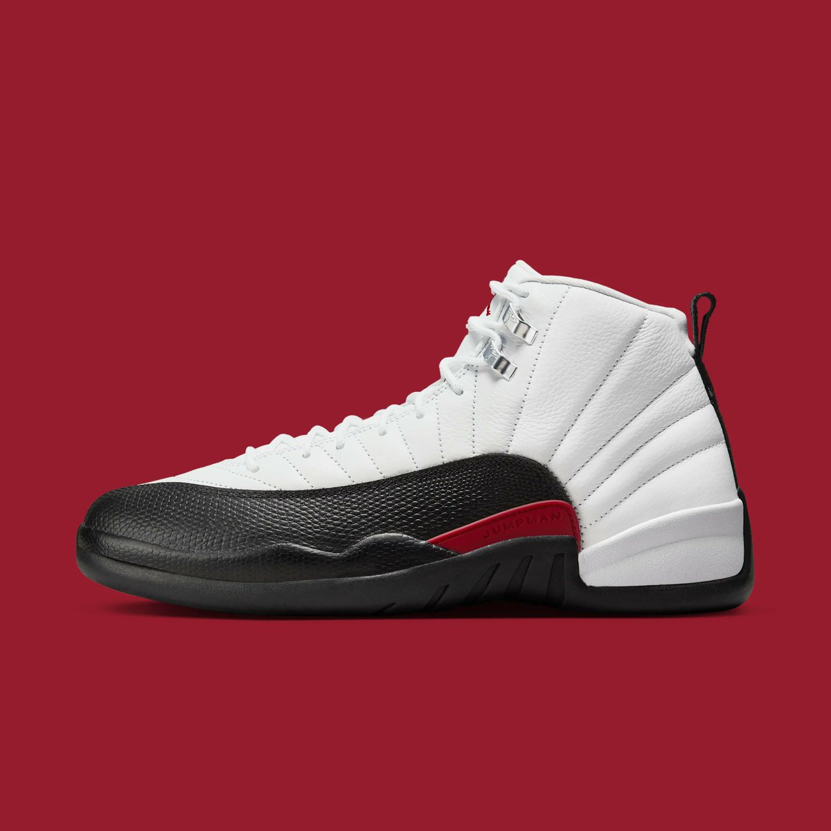 Sneaker Market RO tweet media