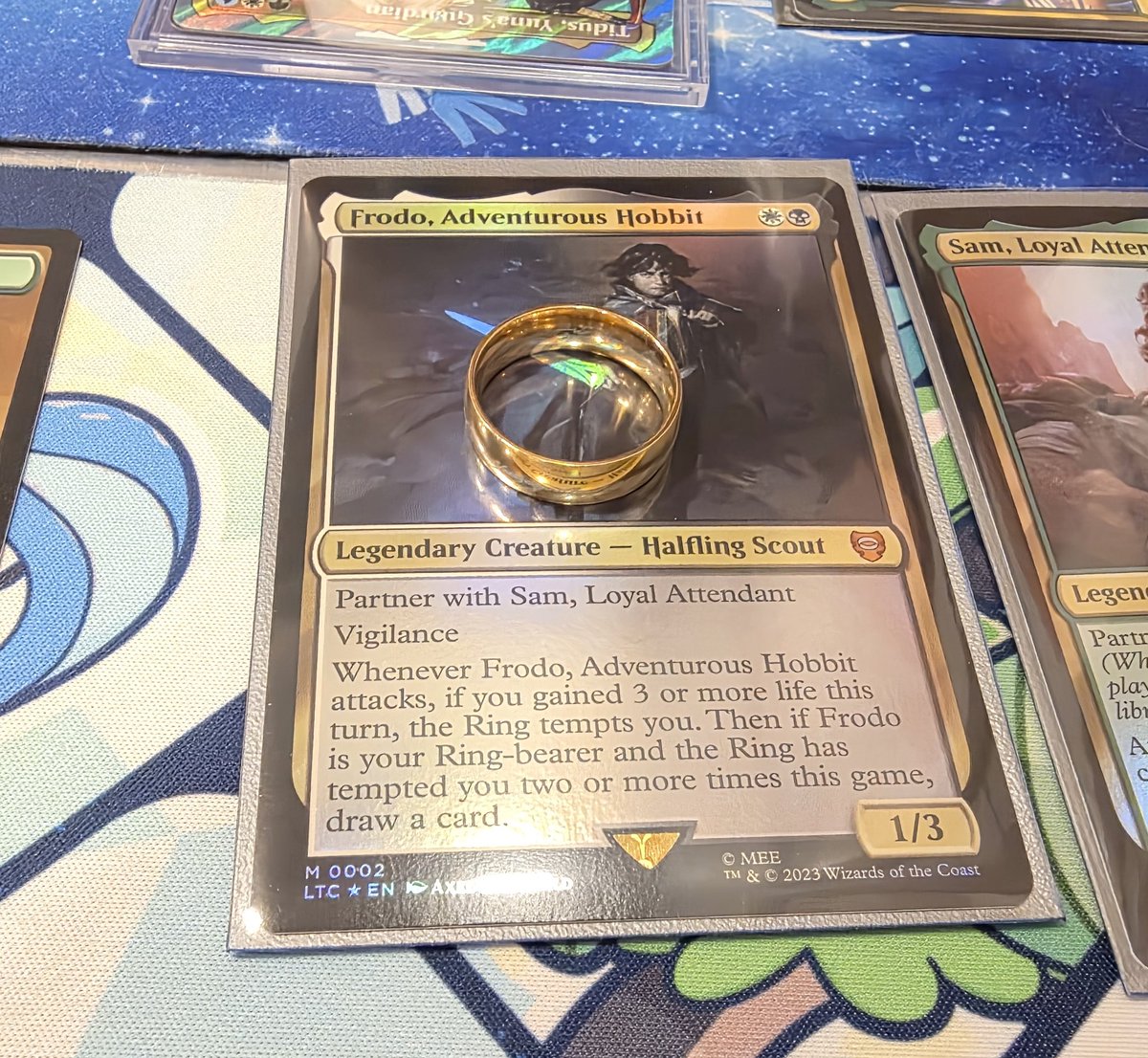 It brings me so much joy to use the One Ring to mark Frodo as my Ring Bearer  in MTG