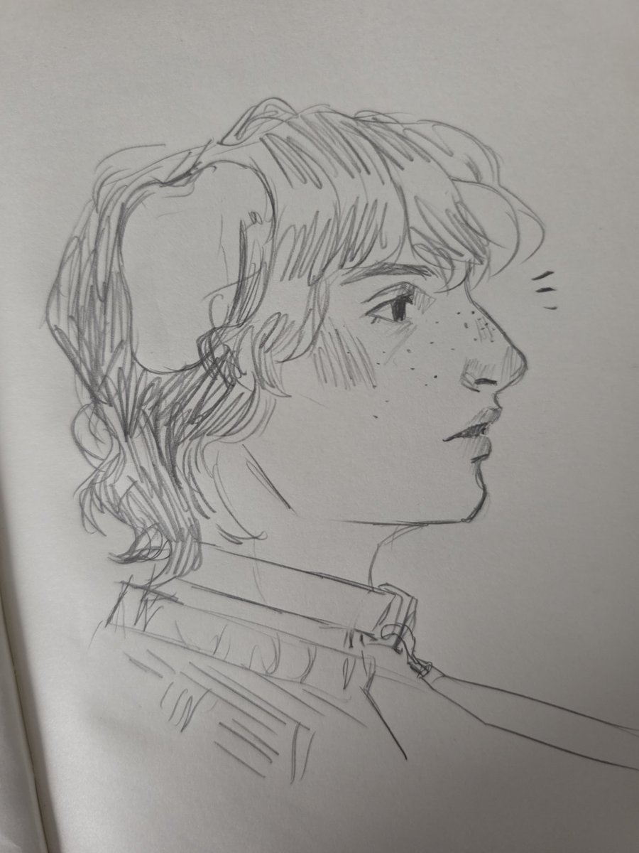 my tablet is broken so have this puppy mike I drew for my beloved 🐶