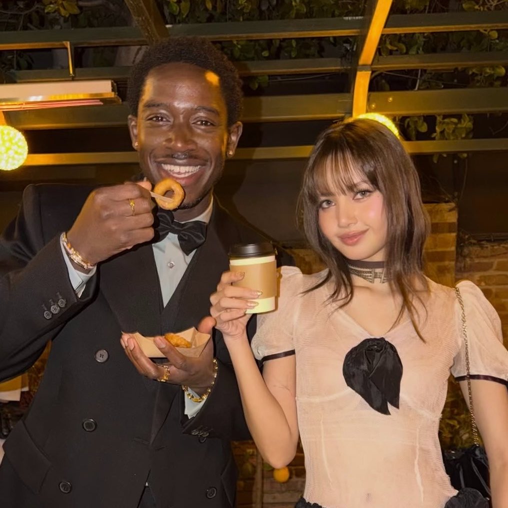 108creep's tweet photo. i think they’re besties now https://t.co/i2huRory0v