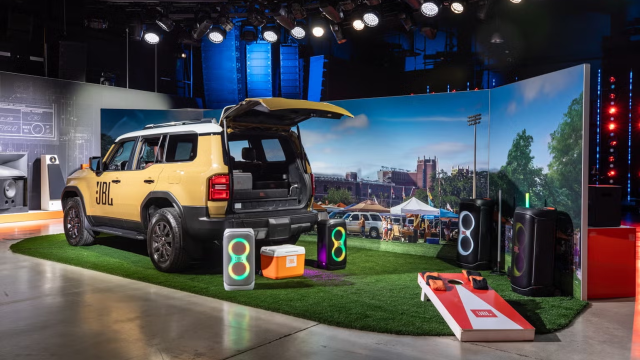 hdaniels007's tweet image. #Toyota joined JBL in Los Angeles to celebrate the audio icon’s 80th anniversary with performances by FINNEAS and more. Here’s why their partnership still works. #ToyotaEmployee onetoyota.co/4naNFs1