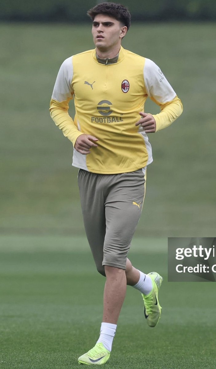 SoccerBulges tweet media