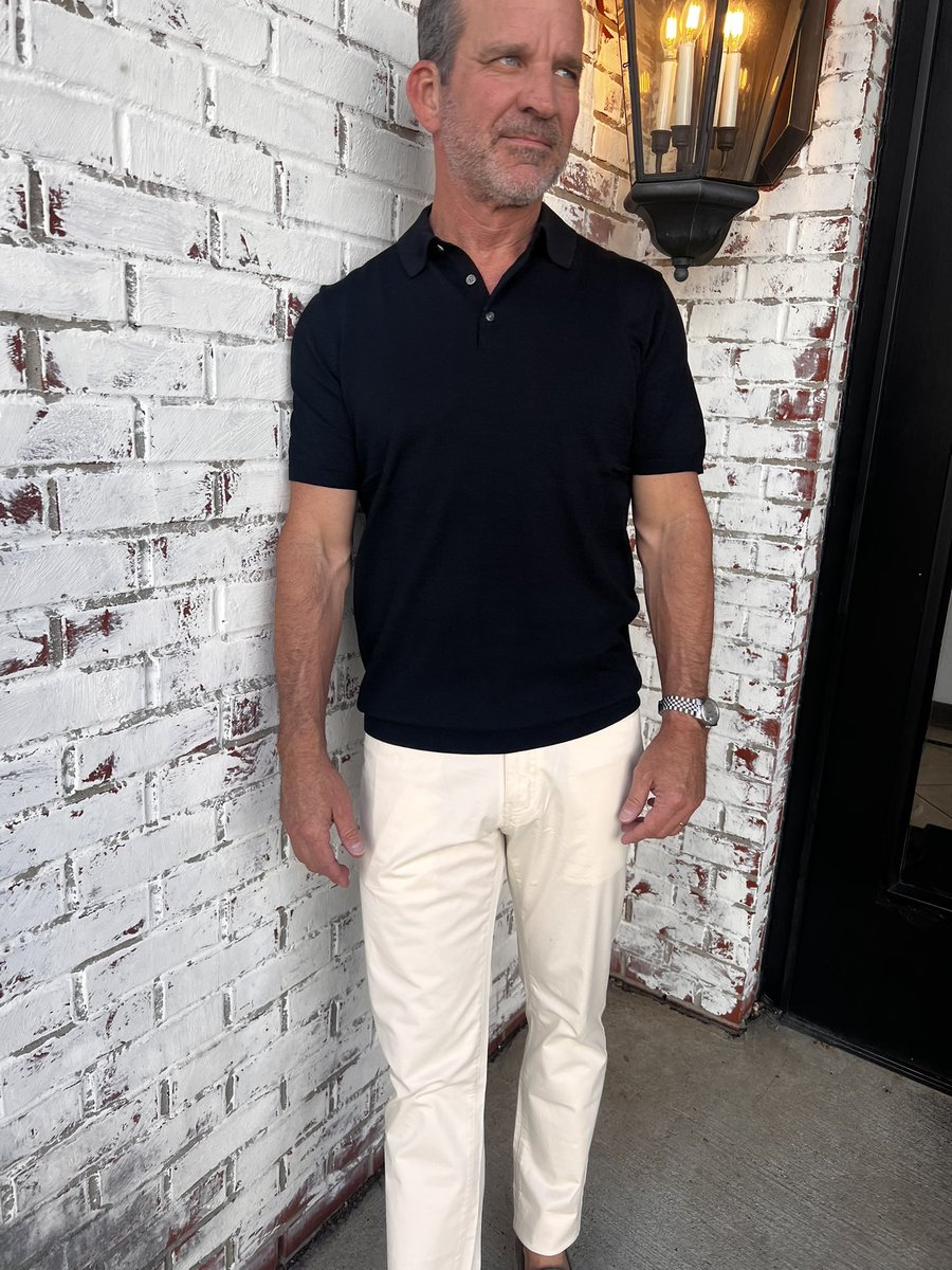 The new <a href="/CollarsandCoUSA/">Collars & Co.</a> polo with 5 pocket chino.   Feels like spring outside.  Dress for it.  
#shoplocal #shoptherogue