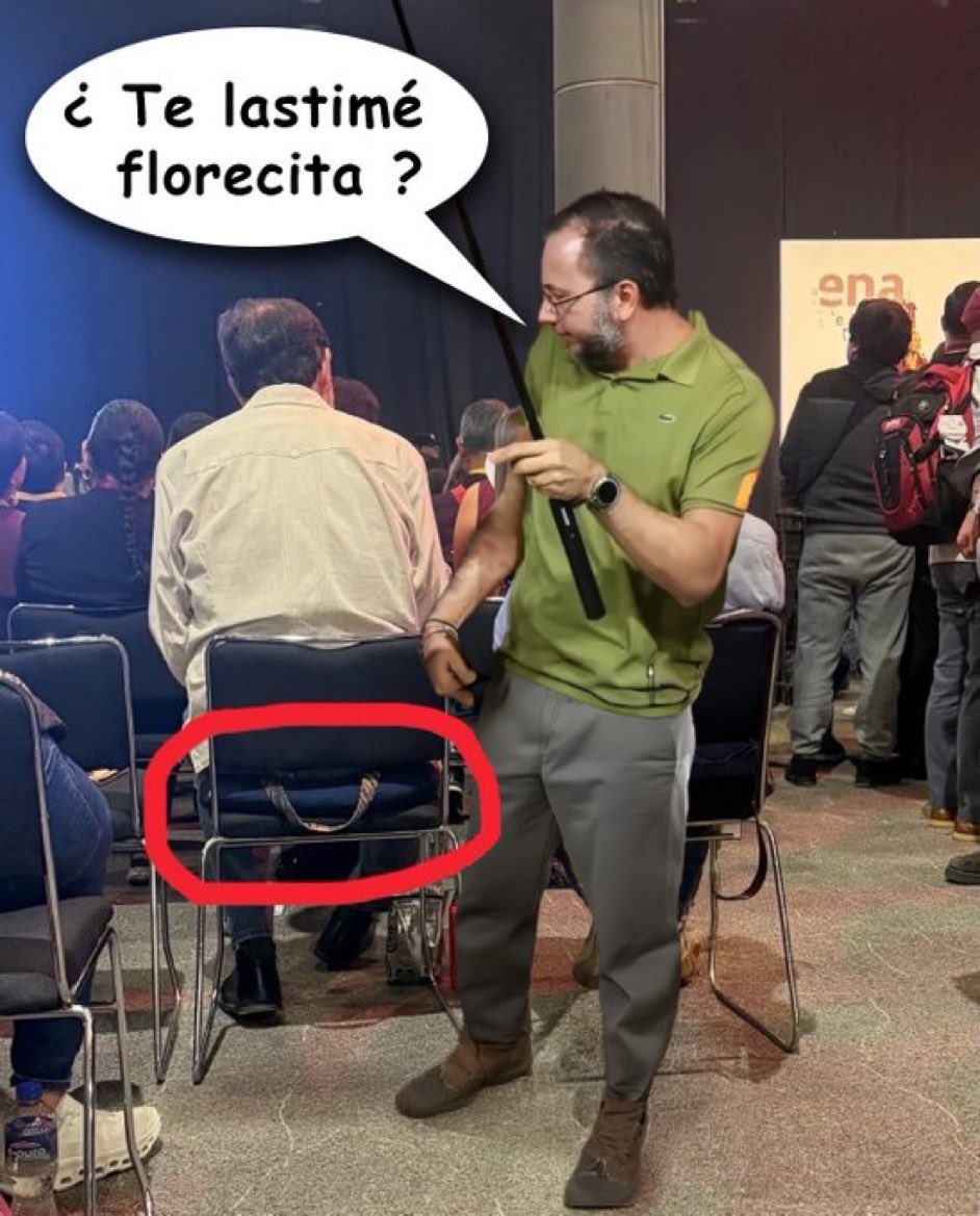 🤣🤣🤣Genio quien lo hizo
Fernández “La Dona” Noroña