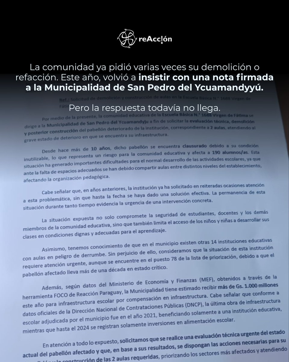 reAcción tweet media