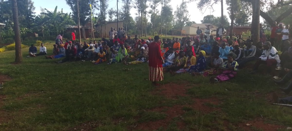 sector_murama's tweet photo. Uyu munsi @muramasector m'utugari twose habaye inteko rusange y'abaturage. Muri izi nteko haganiriwe: Kuri system ya MBAZA,E-Ndangamuntu,Gusubiza abana mu ishuri,MUSA 2026-2027,Isuku hose. Hakiriwe ibibazo by'abaturage byose bihabwa umurongo. @KayonzaDistrict https://t.co/IHcUccL4H8