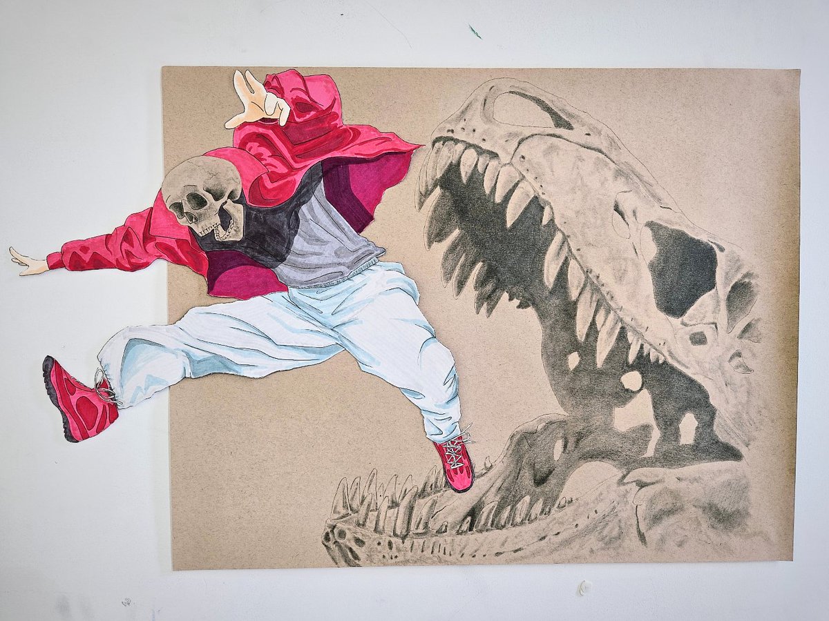 MightyNovaBird's tweet photo. Jump!

Un contraste entre ancien et nouveau.

Le crâne de T-rex, en crayon sur papier brun, représente le passé, tandis que le personnage en couleur, au style cartoon, incarne la nouveauté.

Jump symbolise le désir d’évoluer, tout en gardant une trace de ce qui nous a construits. https://t.co/t46takK26Z