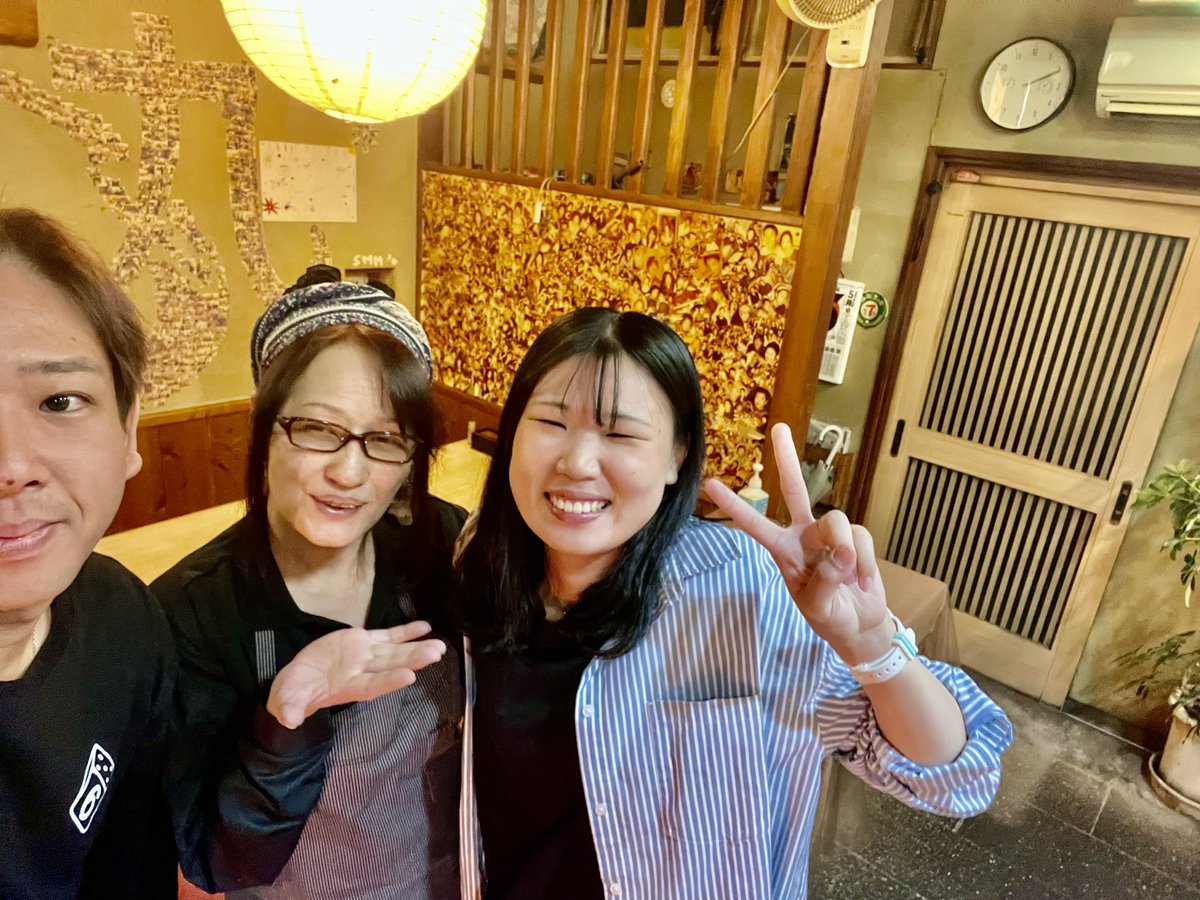 rikimaru_2daime's tweet photo. 🌷わぁ🌷
心 thank you❤️
会えて嬉しかったです😂
Oっか､ありがと😂
またゆっくり飲もう🍻

ゆっくり皆さんで飲んだな🍻
拓也＆R加＆りょうさん🙏
また飲もう💕 https://t.co/IbY4riYr32
