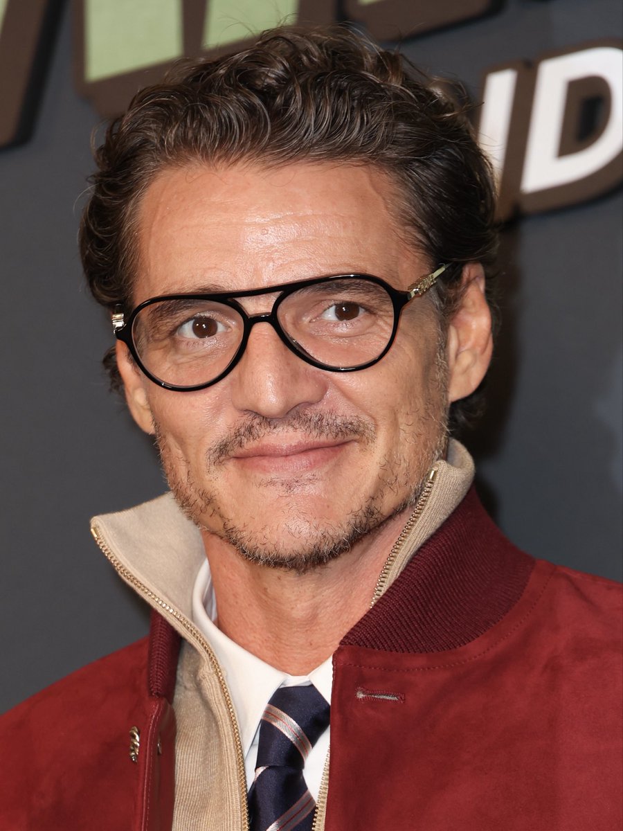 Pedro Pascal Daily tweet media