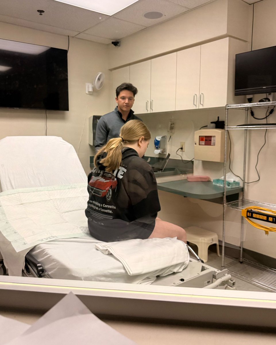UofSC_AT's tweet photo. Proud to highlight the inaugural In-Person Institute for our Certificates of Graduate Study! In partnership w/ Prisma Health Simulation Center, learners engaged in training to strengthen clinical skills &amp; behaviors across emergency care, primary care &amp; mental health. #GamecockAT https://t.co/9zsyxBmZJk