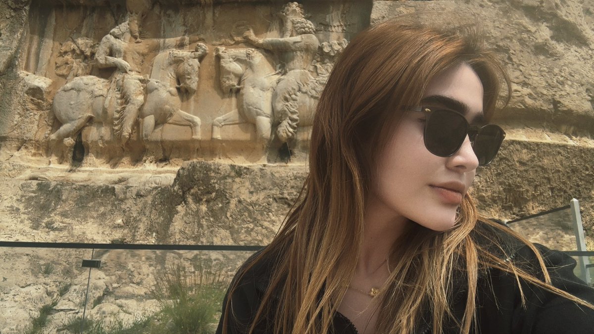 سنگ‌نگاره‌های تنگه چوگان، به‌ جا مانده از دوران ساسانی.
کازرون - فارس📍